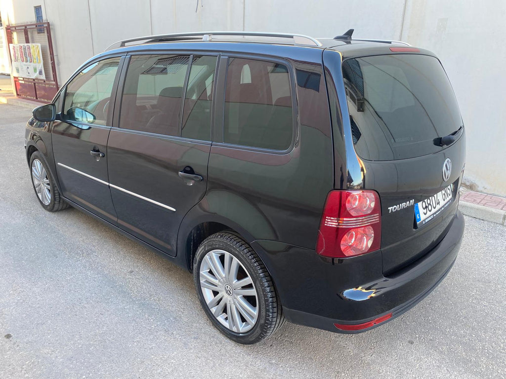 VOLKSWAGEN TOURAN 2.0 TDI 170CV 2009. 167.000km&nbsp; 7 PLAZAS · PIEL · TECHO PANORÁMICO · TOTALMENTE REVISADO