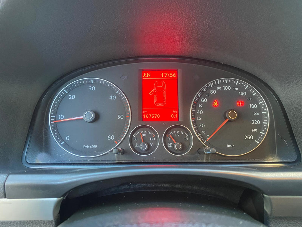 VOLKSWAGEN TOURAN 2.0 TDI 170CV 2009. 167.000km&nbsp; 7 PLAZAS · PIEL · TECHO PANORÁMICO · TOTALMENTE REVISADO