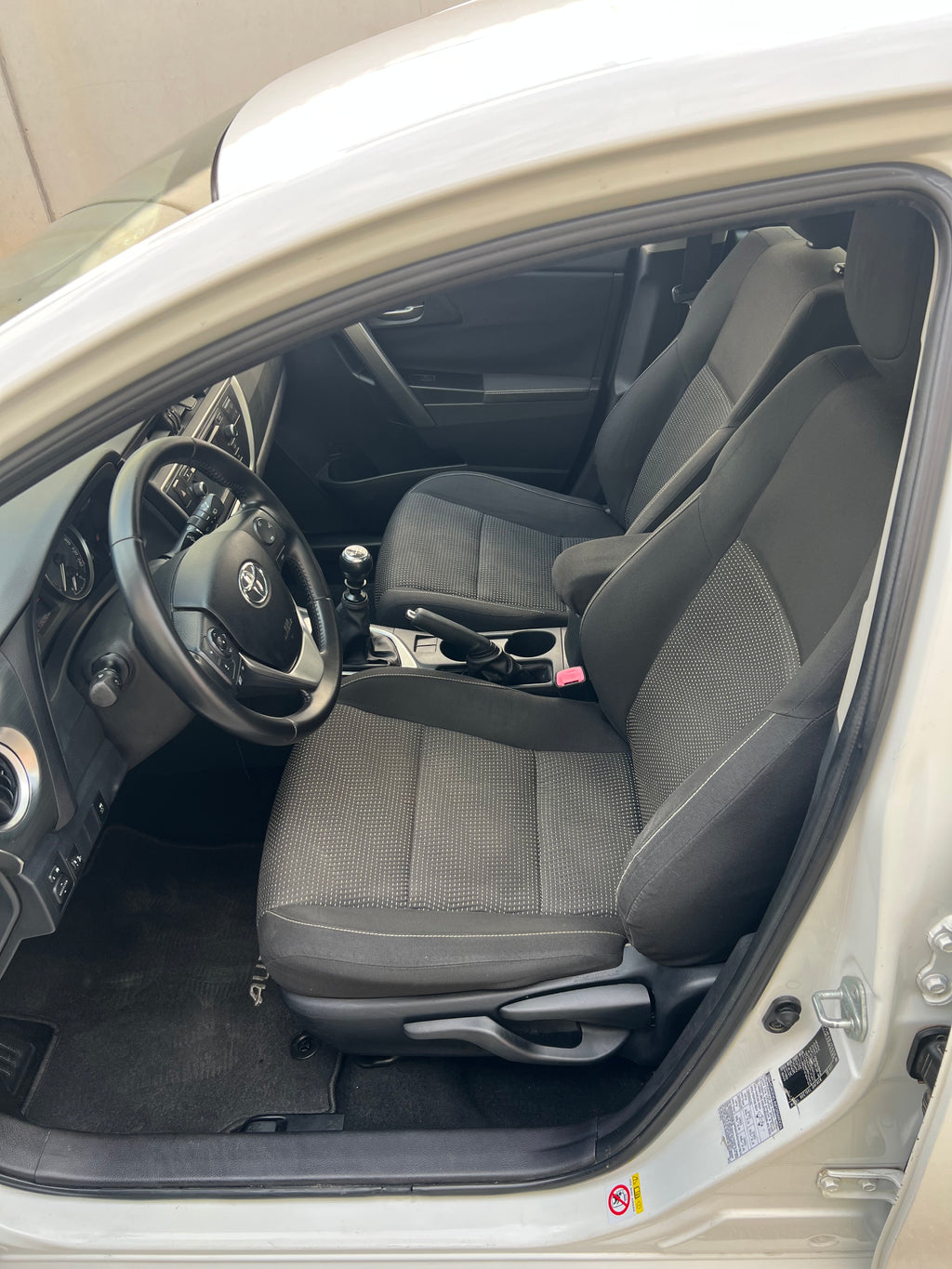 TOYOTA AURIS 1.4D 90 CV