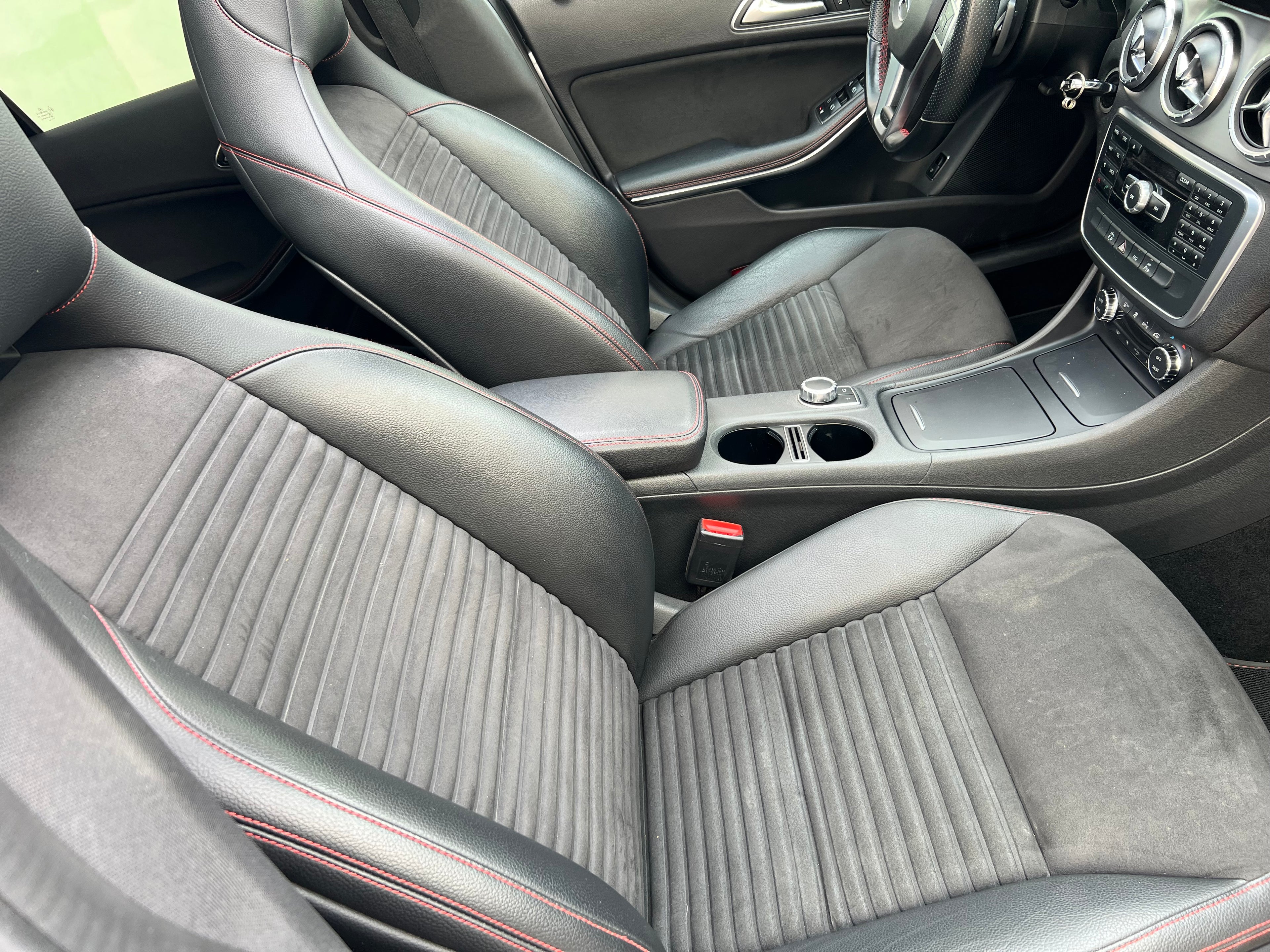 MERCEDES CLA 220 170 CV AMG 135000 KILOMETROS CERTIFICADOS