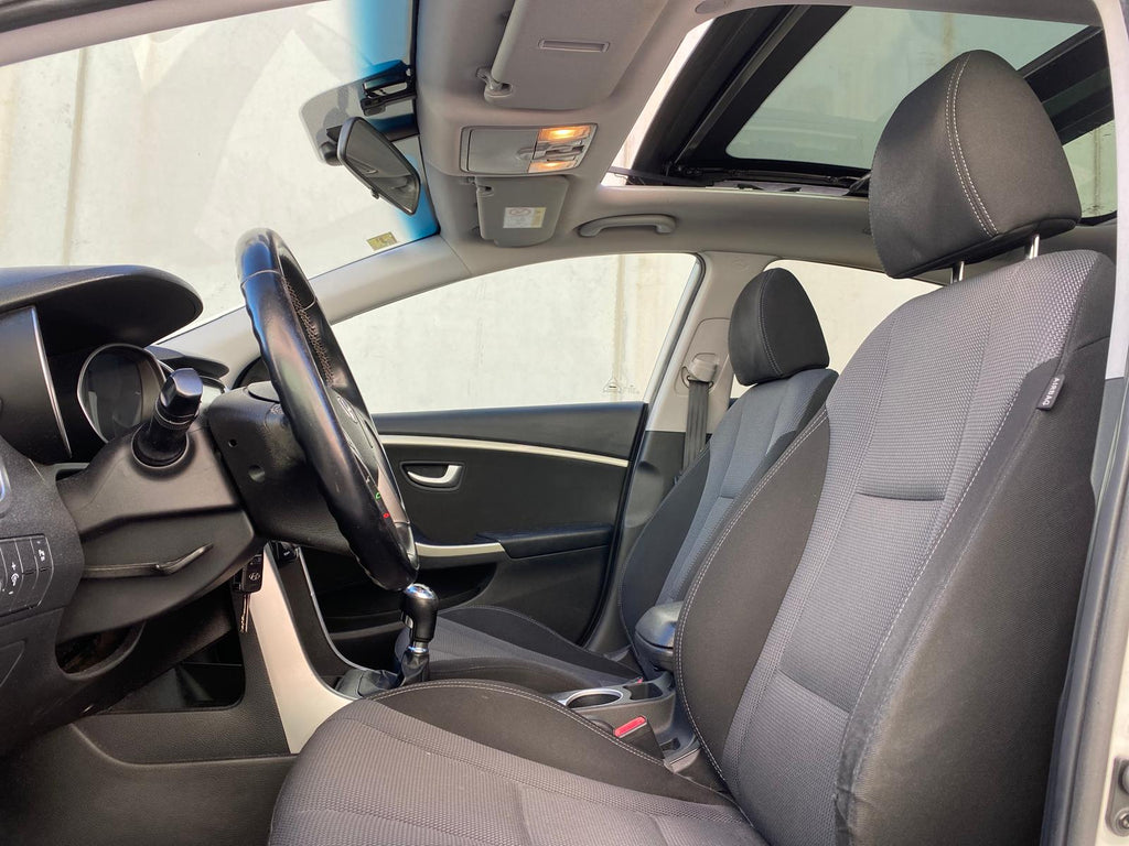 HYUNDAI I30 1.6 CRDI 110 CV 120000 KILOMETROS