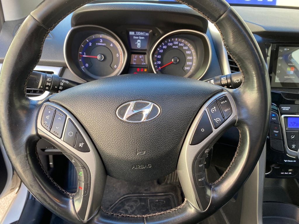 HYUNDAI I30 1.6 CRDI 110 CV 120000 KILOMETROS