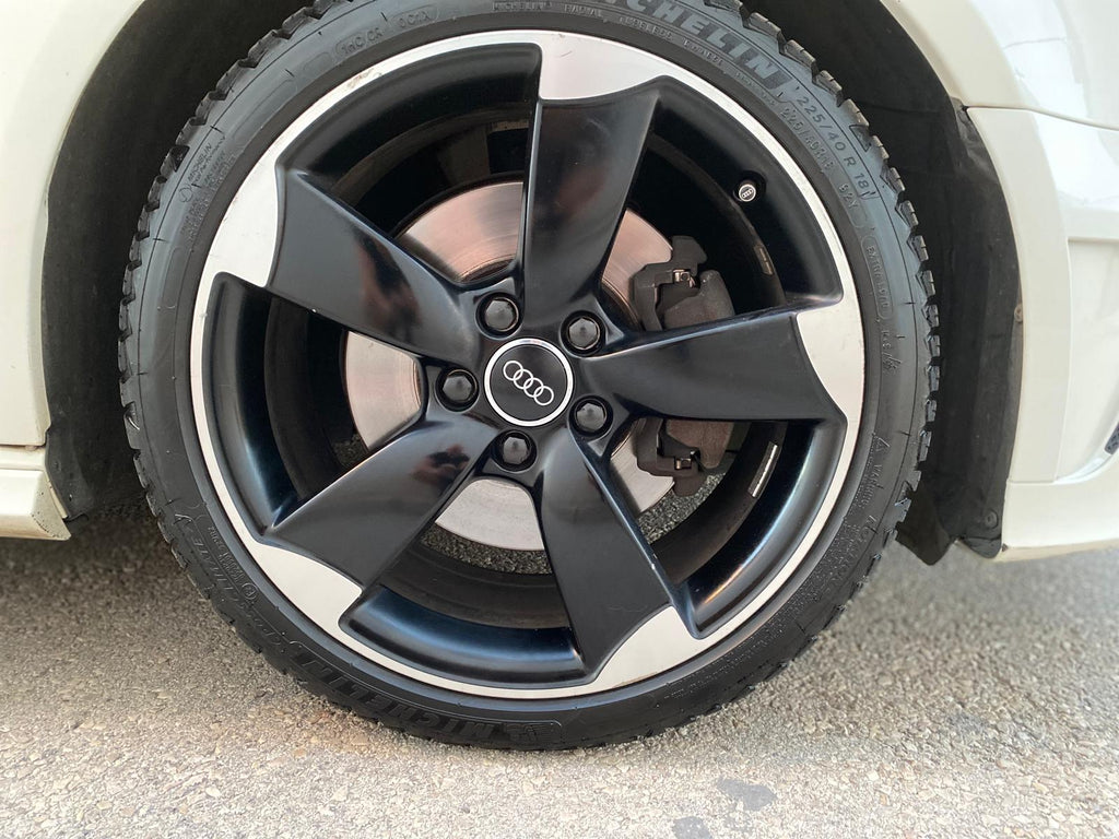 AUDI A3  2.0TDI SLINE QUATTRO 184 CV 157KILOMETROS