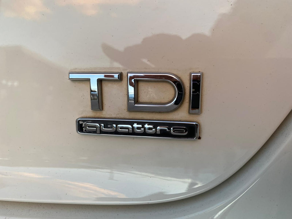 AUDI A3  2.0TDI SLINE QUATTRO 184 CV 157KILOMETROS