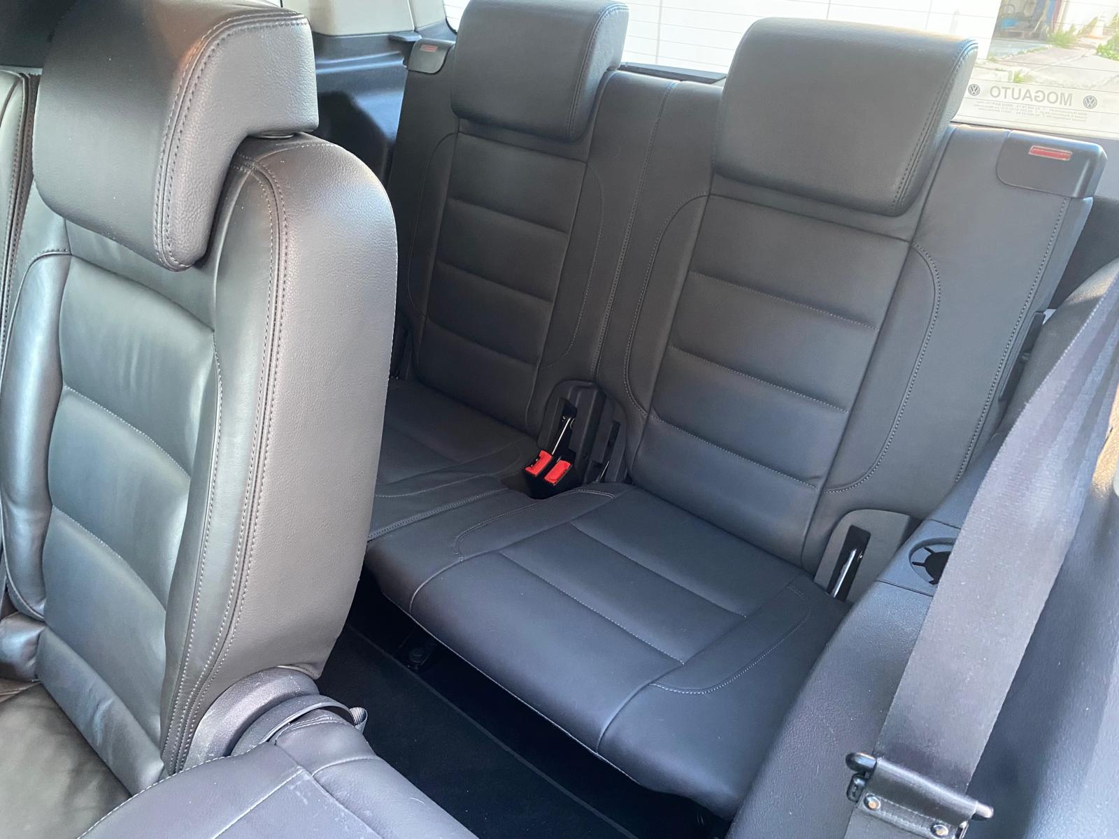 VOLKSWAGEN TOURAN 2.0 TDI 170CV 2009. 167.000km&nbsp; 7 PLAZAS · PIEL · TECHO PANORÁMICO · TOTALMENTE REVISADO